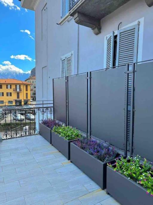 Apt. Aquarius Oasi Di メナッジョ エクステリア 写真